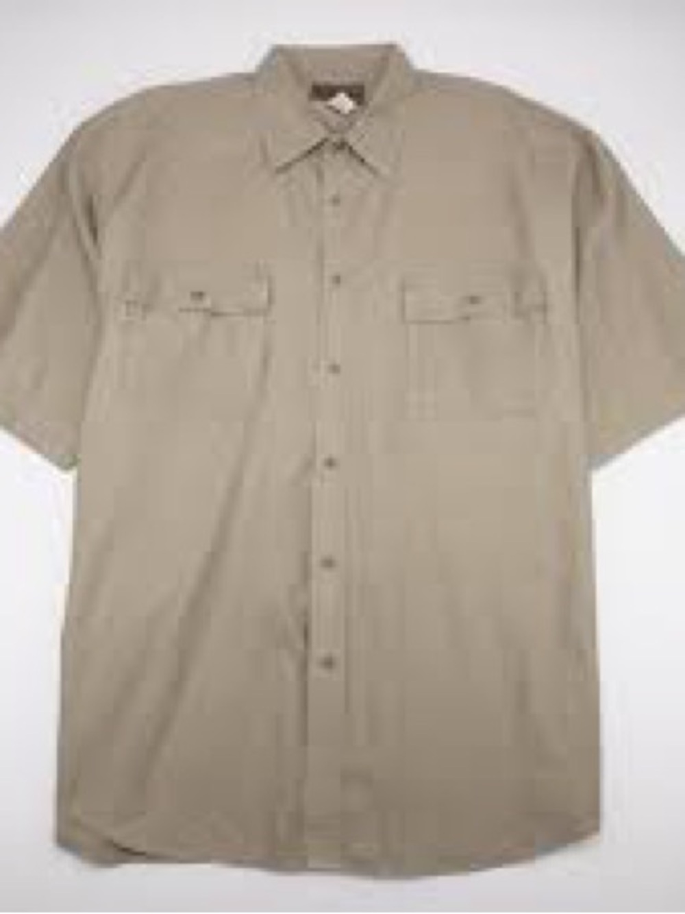 Magellan Sportswear  Men's Short Sleeve Button-Up Shirt in Khaki Green Medium